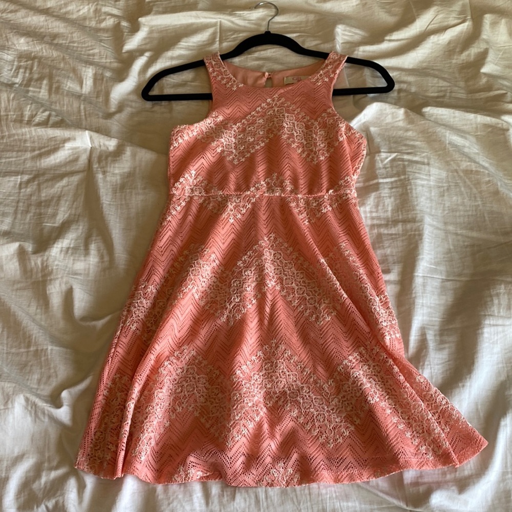 Pink patterned dress. Kids. Brand:GB Girls Size: L